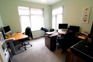 Bedroom- click for photo gallery